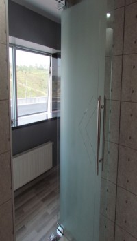 CMK-10Desenli-Cam-Kapi 